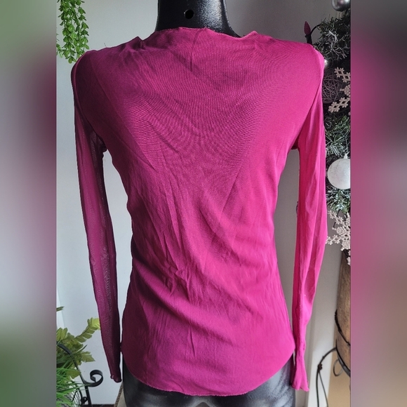 Tristan Fushia Sequin Sheer Long Sleeve Scoop Neck Top L - Picture 6 of 7